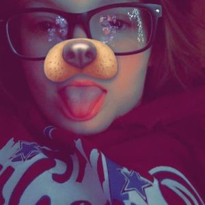 Meet your Posher, Addie